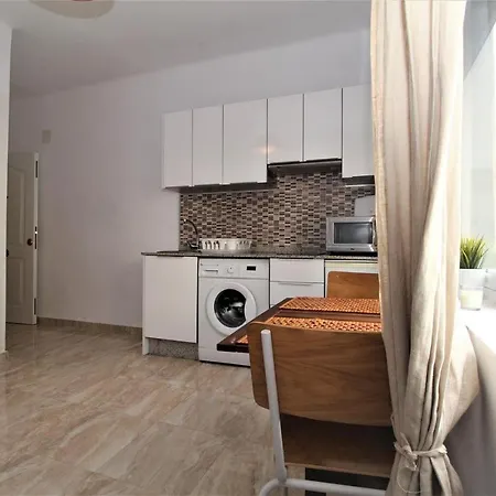 Studio 3 Minutes From The Beach Apartment