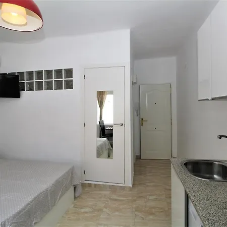 Studio 3 Minutes From The Beach Apartment